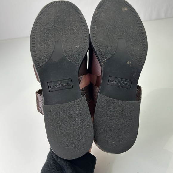 Minnetonka Women’s Brown Leather Slip on Mule size 9 - Picture 11 of 14